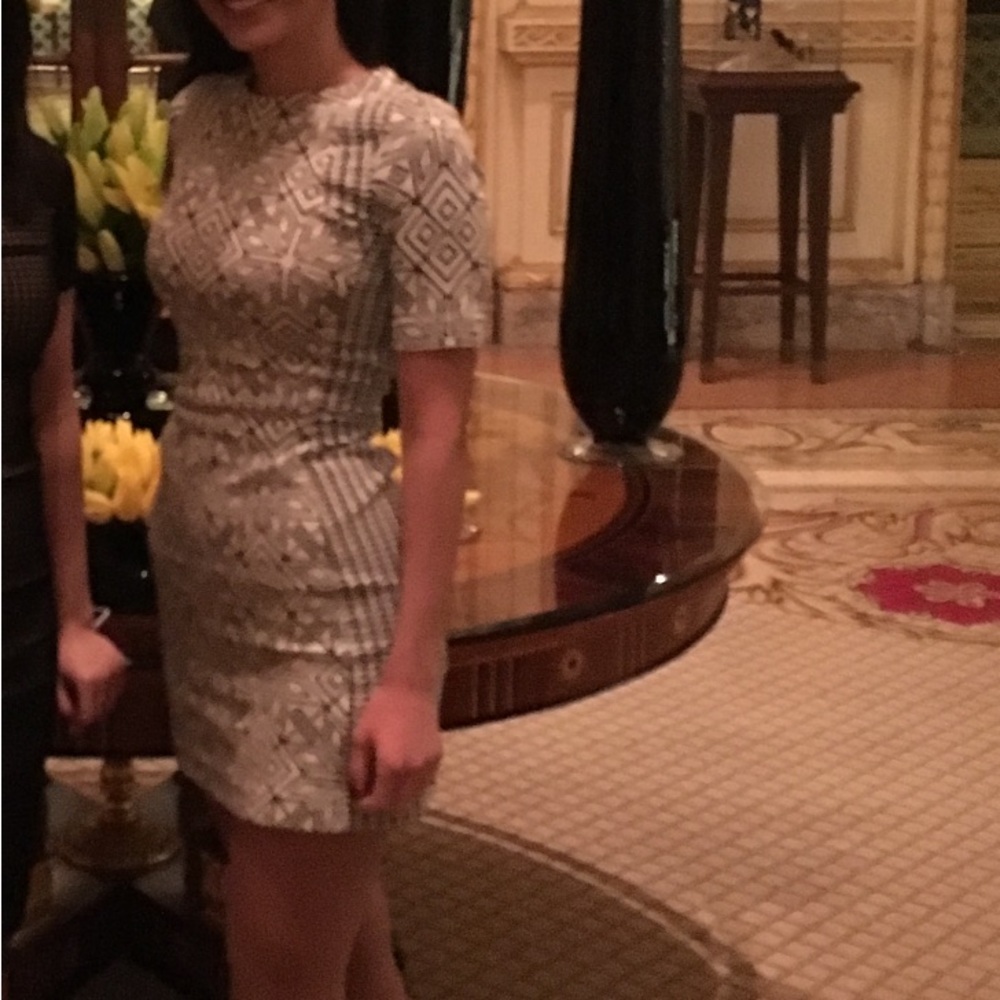 Geometric Patterned Dress - Picture 3 of 3